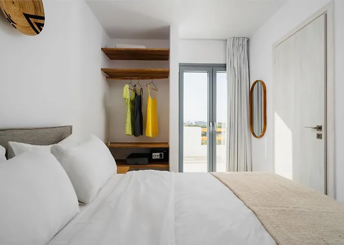 Kaya, Villa Plaka (Naxos)